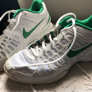 Mens Nike Grass court shoes